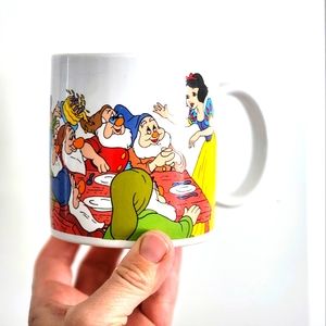 💙❤️Vintage Snow White Mug
